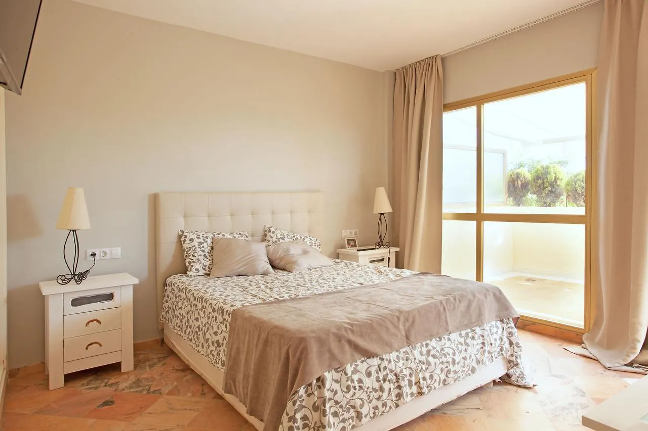 Varios Apartamentos Romana Playa Elviria Marbella Apartman