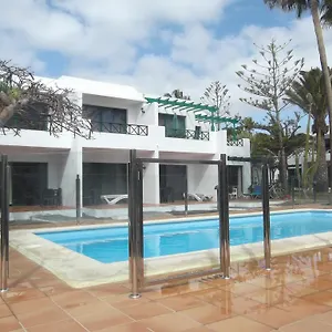 departamento-jose.puertodelcarmen-hotels.org/
