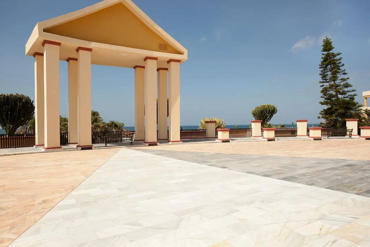 公寓 Varios Apartamentos Romana Playa Elviria 马尔韦利亚